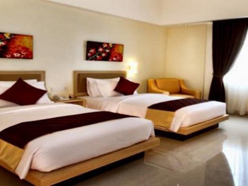Orchardz Hotel Ayani Pontianak Buitenkant foto